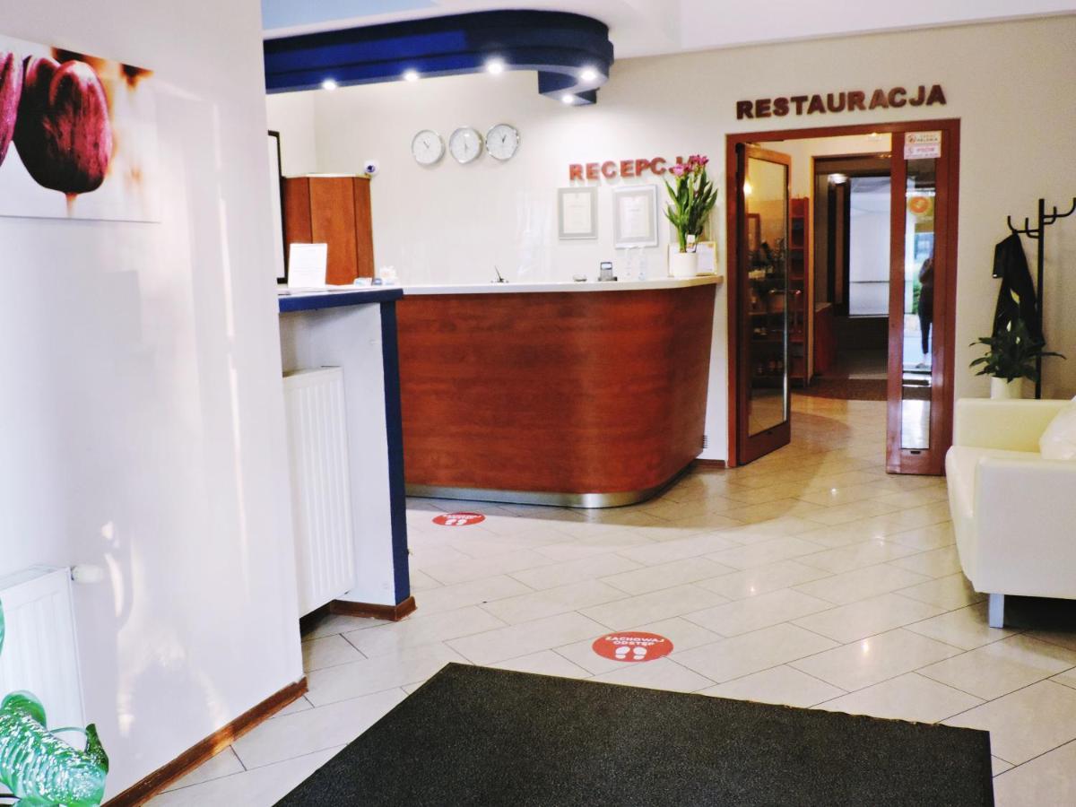 Hotel Vistula Krasków Εξωτερικό φωτογραφία