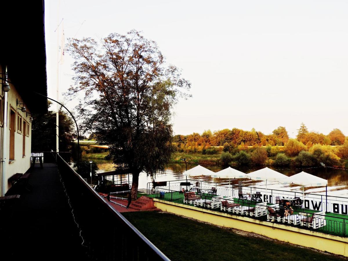 Hotel Vistula Krasków Εξωτερικό φωτογραφία