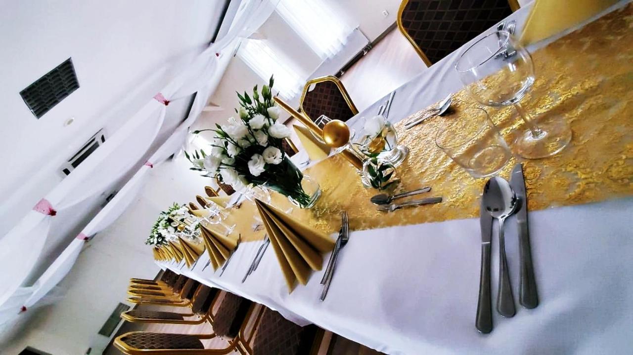 Hotel Vistula Krasków Εξωτερικό φωτογραφία