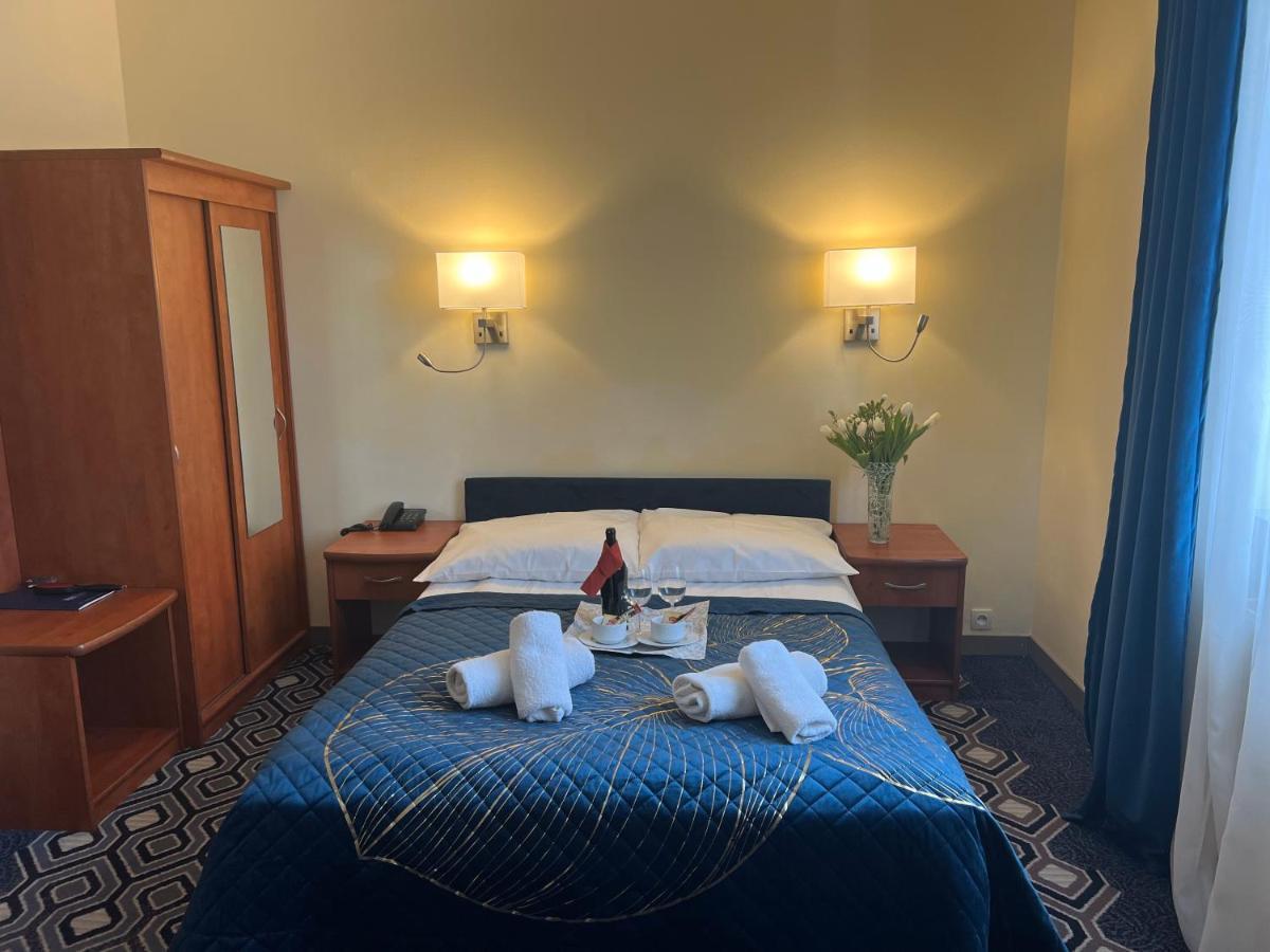 Hotel Vistula Krasków Εξωτερικό φωτογραφία