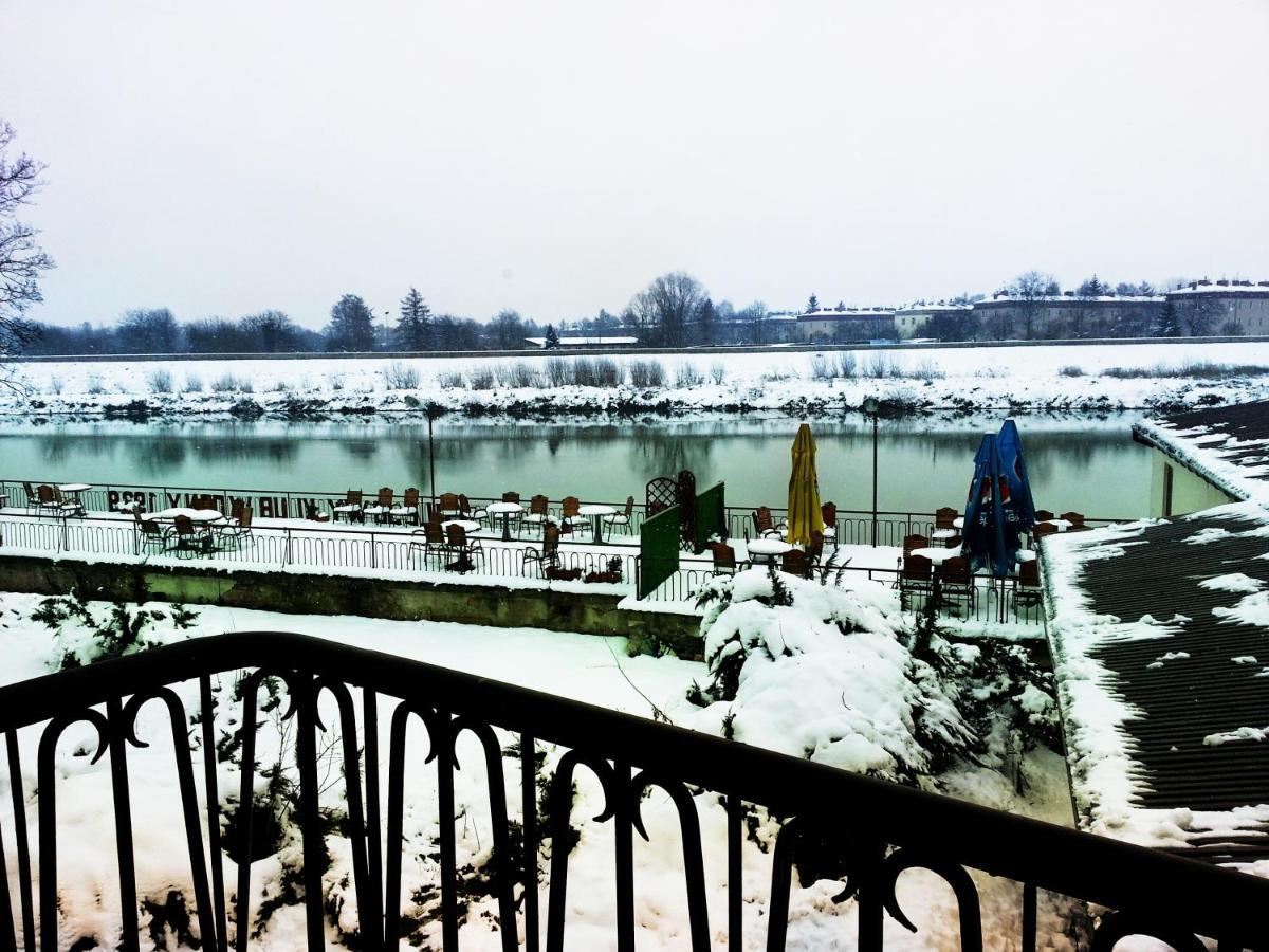 Hotel Vistula Krasków Εξωτερικό φωτογραφία